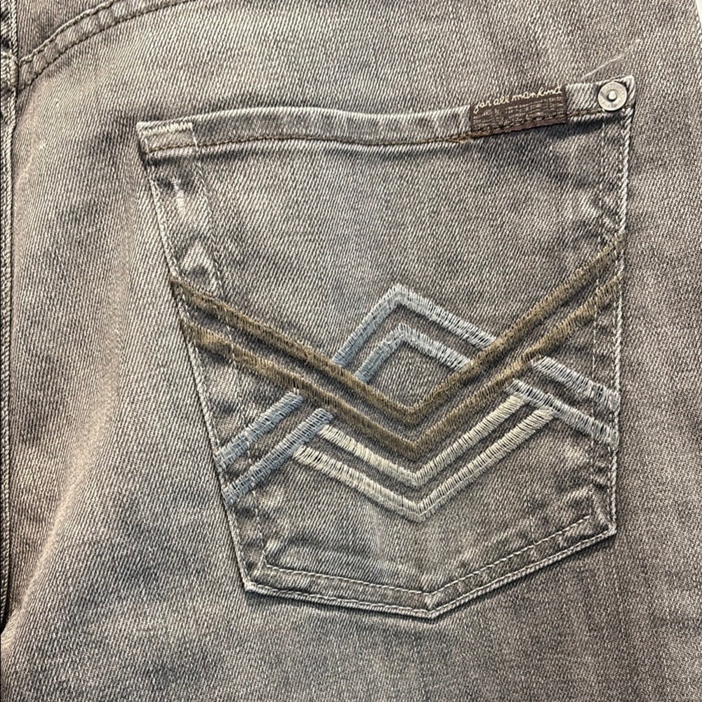 7 For All Mankind Gray Straight Jeans with Textured Finish - Picture 3 of 9